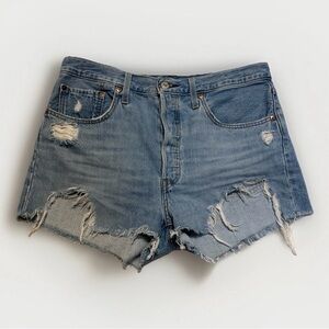 Levi's 501 Cutoff Shorts Women's 31 Medium to Light Wash Distressed Denim